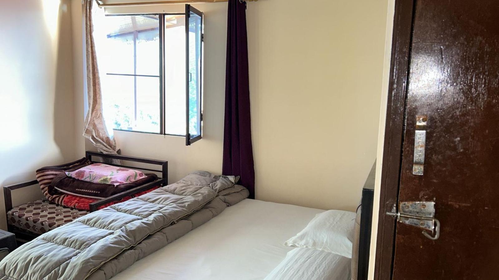 Hotel Mountain View Sari Екстериор снимка